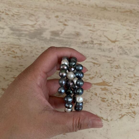 pearl wrap bracelet - Picture 1 of 7